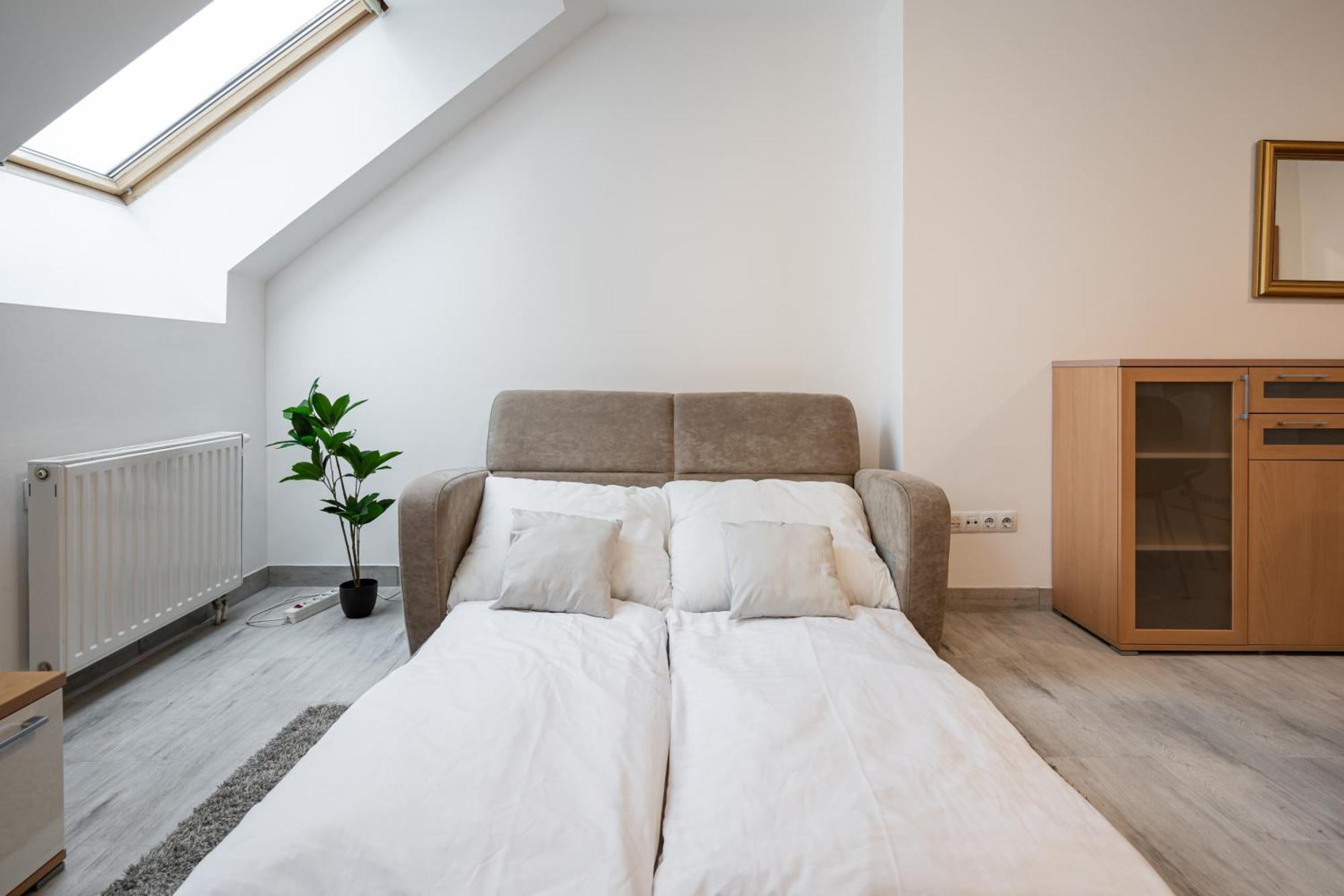 Apartamento D16 - Gozsdu Garden - Location By Bqa Budapest