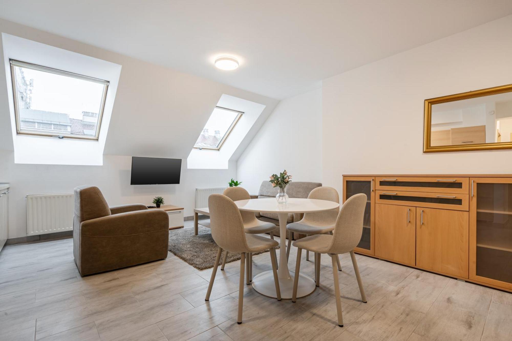 Apartment D16 - Gozsdu Garden - Location By Bqa *