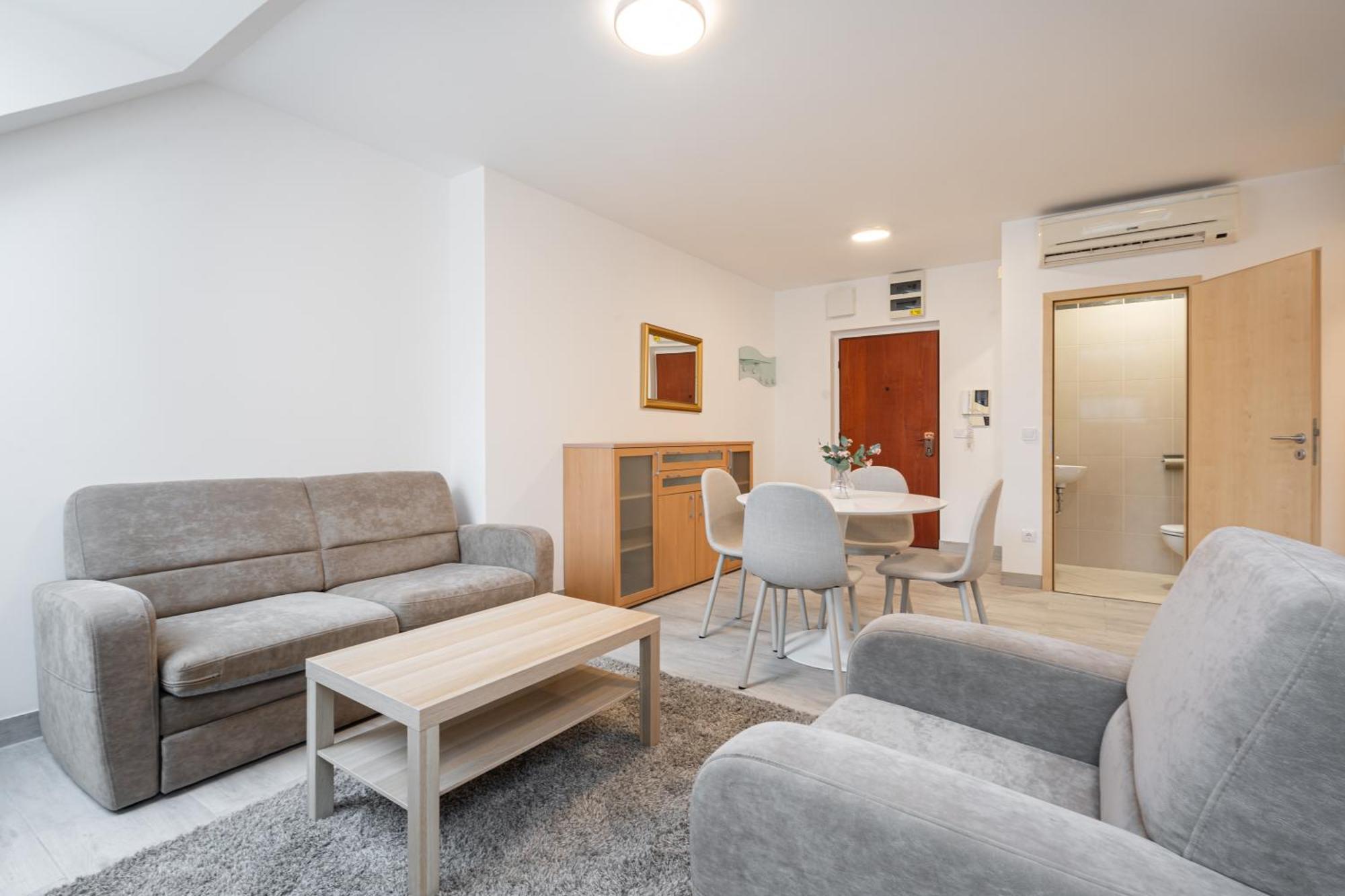 Apartment D16 - Gozsdu Garden - Location By Bqa *